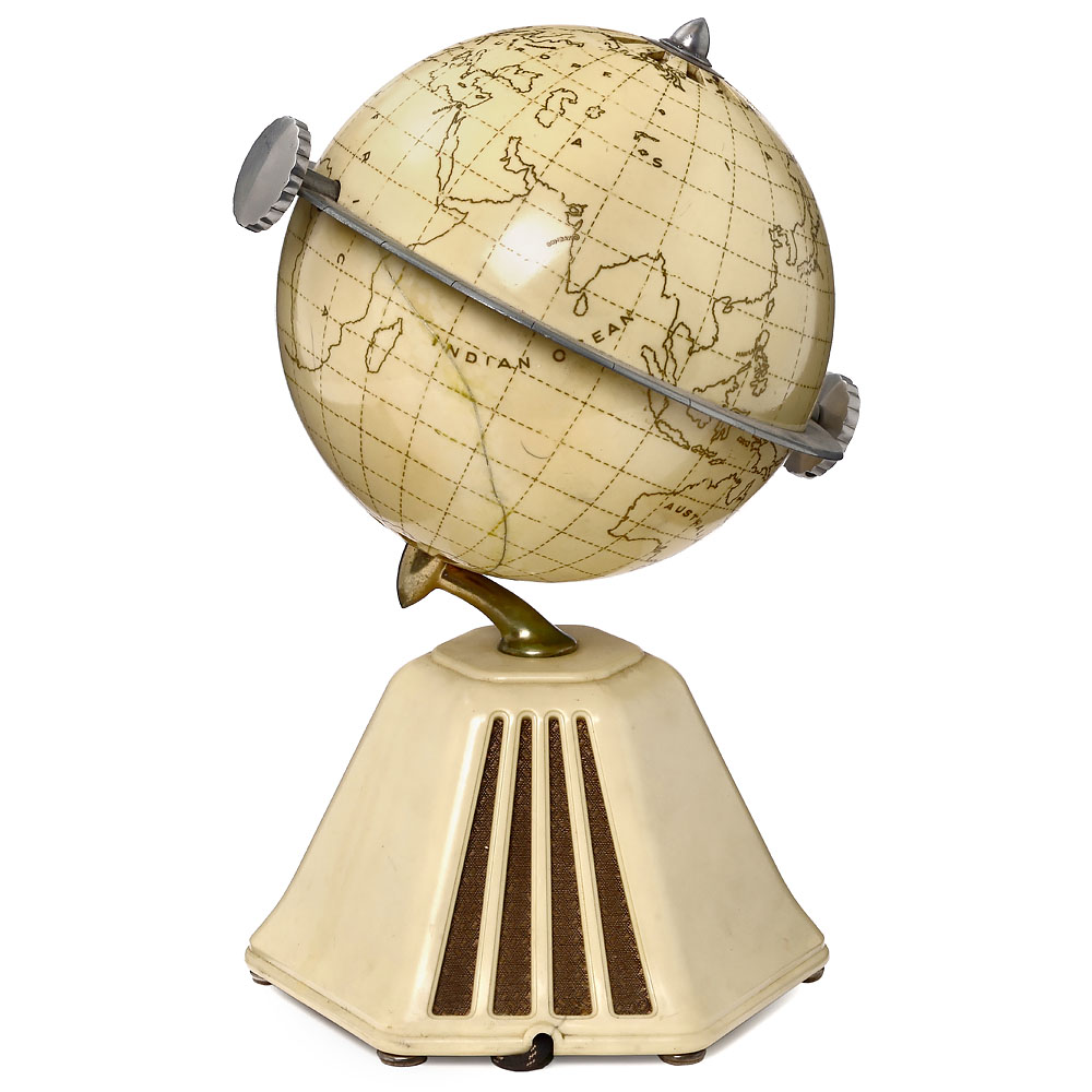 The New World Globus Radio Type 700, 1933