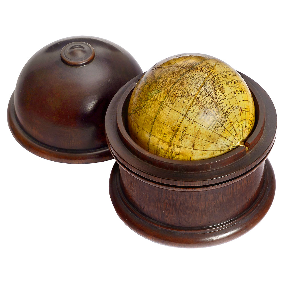 Smith & Son Terrestrial Pocket Globe