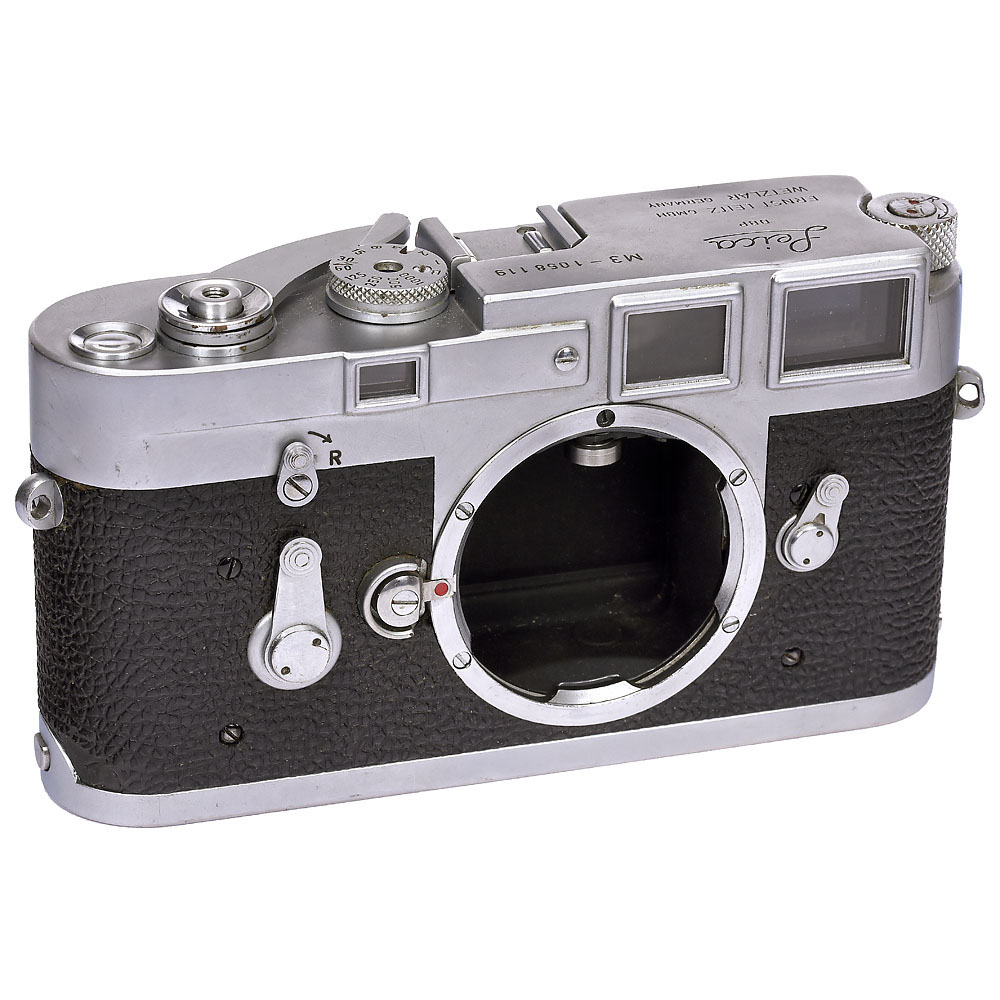 Leica M3 with Viewfinder for binocular vision